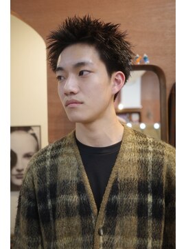 エディ(Edy) メンズスパイキーボックスショートブラウンンカラー眉毛カット