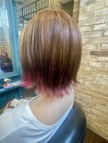 モナン 海老名(Monan) ボブ インナーカラー ピンク