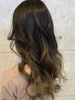 アンナ ヘアアンドアイズ(AnNa hair&eyes) ロングレイヤーグラデーション