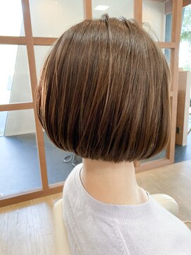ベルポートヘア(Bellport hair) どこから見ても綺麗なふんわりボブ
