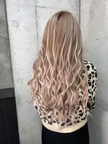 ワン(ONE)&nbsp;ミルクティーハイライト