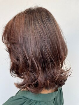 ステア ケース(stair case) 【NATASHA】ミディアム小盛りレイヤー