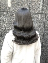 ツヤ髪グレージュカール