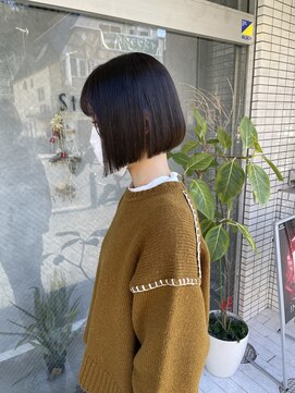 ステラ(stella) 切りっぱなしボブ
