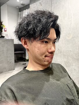 リュネッツ(lunettes) ボリュームUP◎ツイストパーマ！