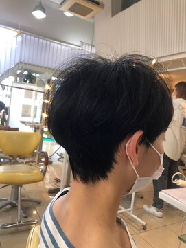 ファーストステージ(First Stage) 耳出しショート