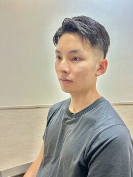 ヨシザワインク プレミアム 築地店(YOSHIZAWA Inc. PREMIUM) フェード/アップバング/ツーブロ/韓国風ショート/10代/20代/学生