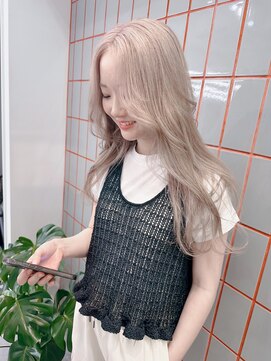 ペレ 渋谷(PELE) kya97_斜めバング/グレージュカラー/デザインカラー/渋谷/渋谷駅