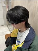 センターパートウルフ