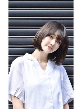 ウィローズ(WILLOW'S) 大人可愛い20代30代40代黒髪前下がりショートボブ丸みショート◎