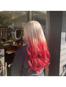 ヘアーアンドビュー ティーリタ 蕨(RITA) ▽レッド×ホワイトカラー/グラデーション▽