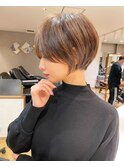 メルティカラー似合わせカットウェーブミディアムショートボブ