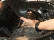 オンリーワン(only one)の雰囲気（ノンダメージを駆使し、いつまでも美髪を定着させるクオリティー）