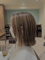 アフティ(afumty)&nbsp;外はねショートボブ