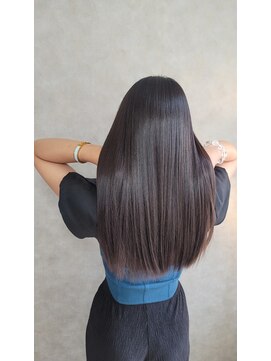 ブルーフィン シセロ(Blue Fin cicero) 透明感カラー/髪質改善/ツヤ髪ロング/アッシュベージュ/40代50代