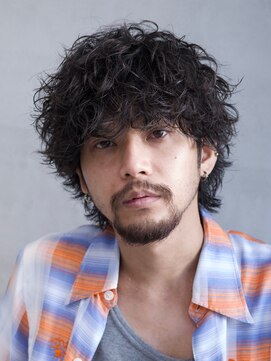 フィフス 渋谷(fifth) マッシュウルフ×波巻きスパイラルパーマスタイル