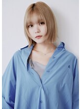 キッカ(kicca) シンプル＆コンパクトベージュボブ