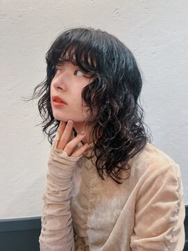 マグノリア(MAGNOLIA) ウルフパーマ/くせ毛風パーマ/レイヤーパーマ/くるくるパーマ