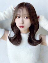 エインアンリー 明治神宮前(AIN.ANLY.)&nbsp;オリーブグレージュ似合わせ大人可愛いくびれヘア韓国レイヤー