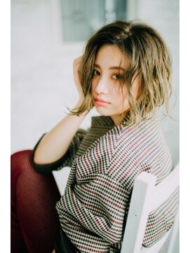 グランシャリオ 笹塚店(Grand Chariot) 【GrandChariot 笹塚】ランダムカールのセミディスタイル