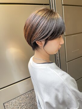 グランドライン(GRAND LINE) GRANDLINE 千崎聖太　丸みキュートなショートボブ