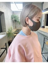 サン(son)&nbsp;ミニボブxホワイトベージュ