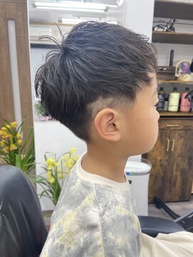 ヘアークリエイトフクダ デザインカット(星)