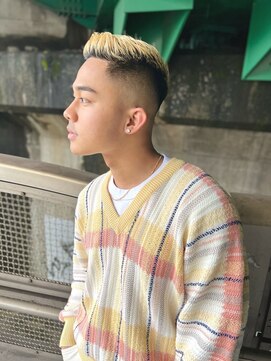 アイコン ブルー メンズ(I-CON #blue MEN'S) ☆ノーパートフェード×ハイトーン☆【池袋フェード】