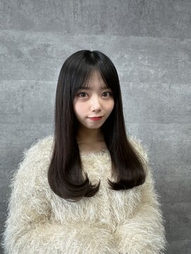 ルイス(L'wis) 峰島こまきちゃん、シールエクステでボブからロングヘア!宮本