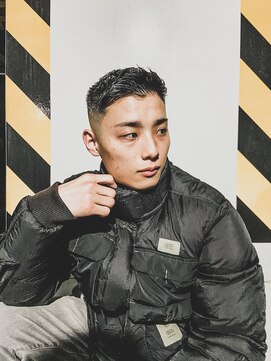 ルアウラフ(LUAU LOUGH) 【YASU】スキンフェード/Instagram-@yasu_lough_