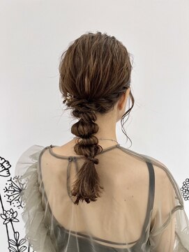 ケンジ 横浜(KENJE) ゆるふわアレンジ/あみ下ろし/結婚式アレンジ/横浜