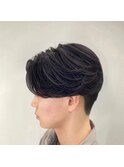 ニュアンスパーマセンターパートコンマヘアツーブロック刈り上げ