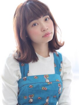 シロフイケブクロ(shirof ikebukuro) 《志賀雅千子》切りっぱなしボブ