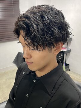 マーズ(MARS) ツイストスパイラル/刈り上げセンターパート/ブルーブラック