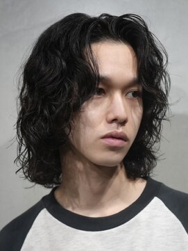 フィフス トウキョウ (fifth TOKYO) 渋谷ツイストスパイラルパーマメンズカットルーズパーマボブヘア