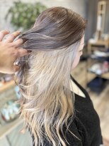 ウェリラバイハク(WeLila by haku)&nbsp;インナーホワイト×レイヤーかっと