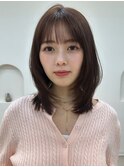 顔周りレイヤーカットくびれヘアミルクティーベージュカラー韓国