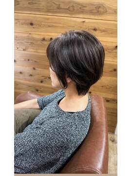 リーク(LEEK) ショートボブ◎白髪染めを使わない白髪ぼかし