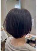 ショートボブ