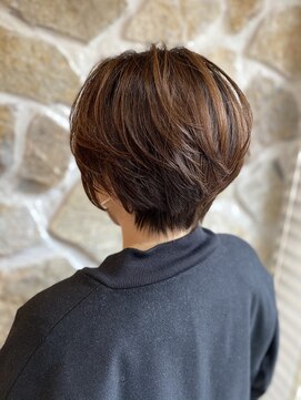 ヘアリゾート バルボア アイランド(hair resort Balboa Island) 【Balboa Island 池袋】 40代50代！コンパクトな上品ショート