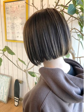 パコ(Paco) プツッと切りっぱなしボブ♪ラク髪☆