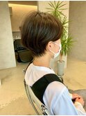 奥行きのあるハンサムショート