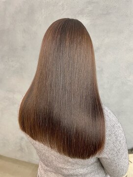 ボルジェ(Bolge) 髪の毛の強度を高め髪質改善できるトリートメント☆