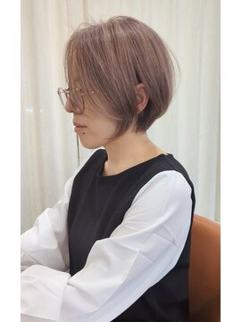 サロン クィ ベルジョーネ(SALON QUI BELLGIONE) 大人美人ショートボブ