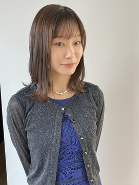 ソーソー(SoSo) 《SoSo》透明感カラー×外ハネ