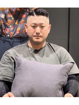 バルバオ サロンドベレーザ 大須(BALBAO salon de belleza) サイドパート