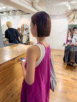 シロ(siro) 切りっぱなしボブ