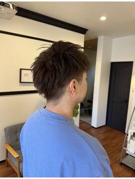 スリーバイザサロン(THREE by the salon) ツーブロック!!らくらく