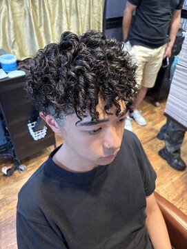 ギルマ(Girma) コイルカーリー