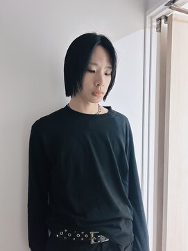 メゾンアクア 表参道(Maison ACQUA) =メンズボブ/フェザーパーマ/MEN’S HAIR/ブルーブラック
